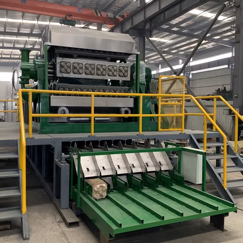 Planta de moldeo de pulpa de papel de desecho de baja inversión Máquina para fabricar bandejas de huevos pequeños a la venta